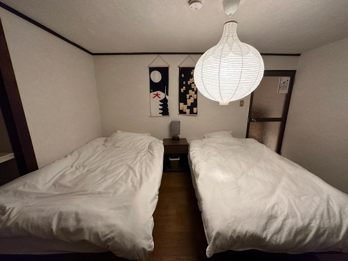 奈良公園徒歩15分古民家リノベーション貸切一軒家 Guest House奈良紀寺 מראה חיצוני תמונה